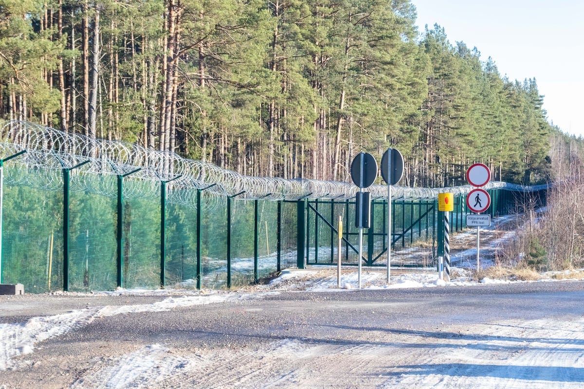 Estonia Severs Final Road Link Through Russia