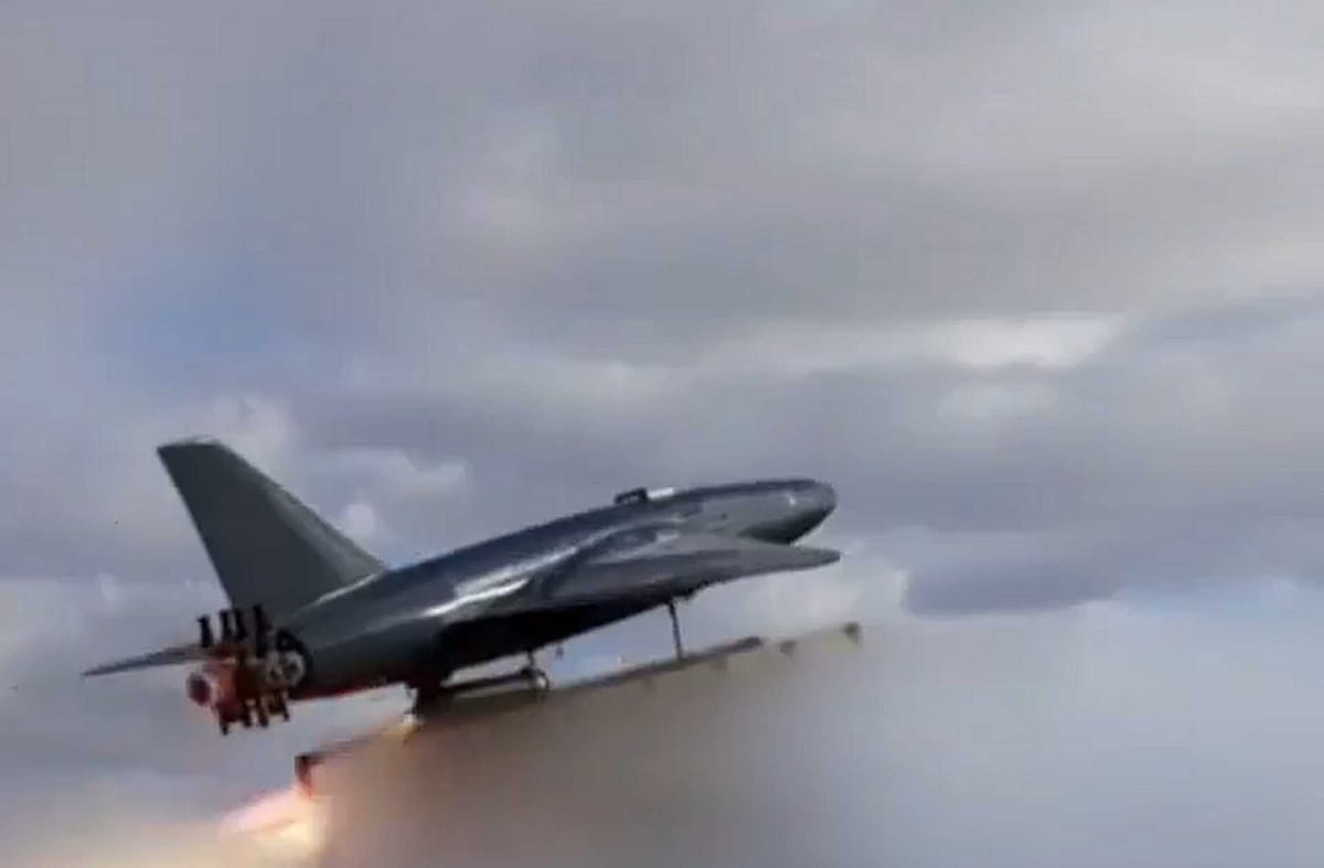 Iran Claims New Arash-2 Drone Breached Air Defenses in Attack on Israel’s Ben Gurion Airport