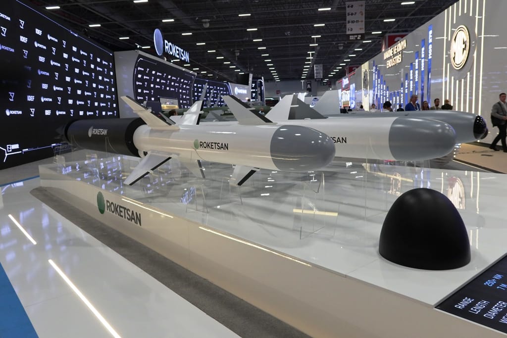 IDEF 2025: Roketsan Introduces Akata, Submarine-Launch Variant of Atmaca Anti-Ship Missile