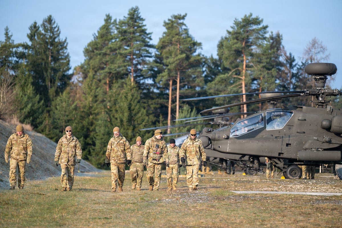 Apache Helicopters Engage Drones in Groundbreaking Combat Exercise in Europe