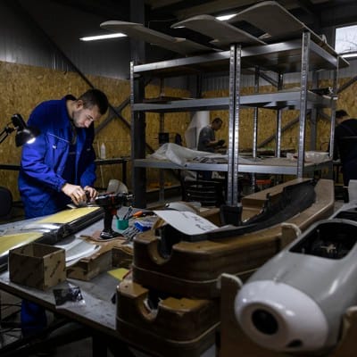 US Investors Show Interest in Ukrainian Defense Startups Amid Regulatory Challenges