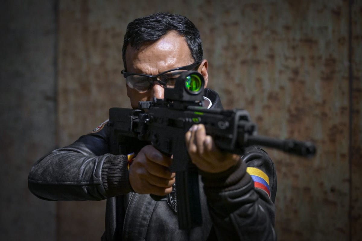 Colombia Introduces Domestic Assault Rifle 'JAGUAR' to Its Military Arsenal