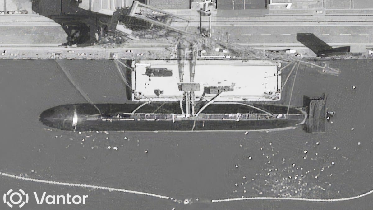 New Chinese Submarine with High-Speed Interceptor Capabilities Detected