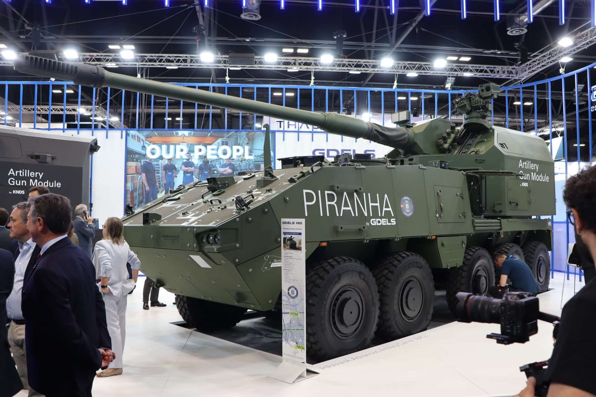 Switzerland Modernizes Artillery with AGM 155mm Self-Propelled Howitzers