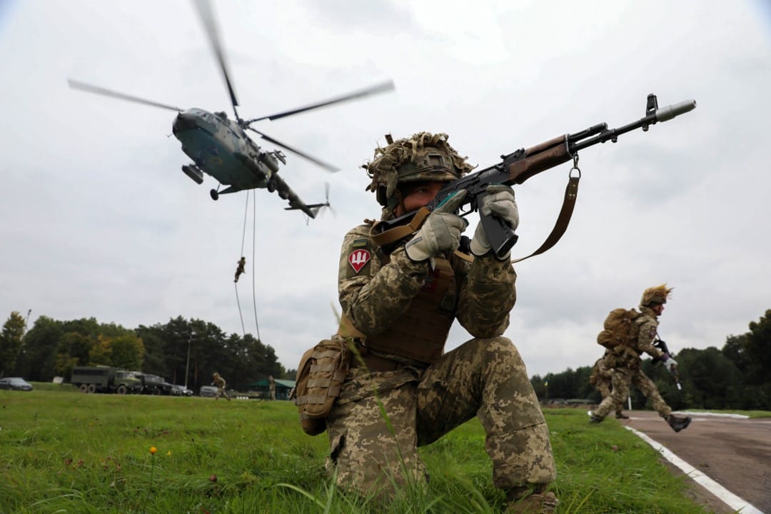 Japan's Financial Support Bolsters Ukraine's Military Mobility Initiatives
