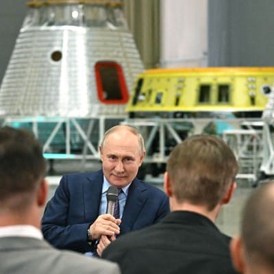 Disruptive GPS Outages Linked to Russian Satellite Activity