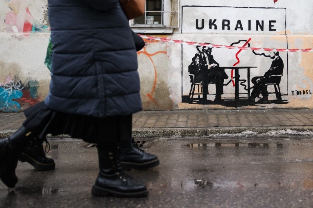 European Diplomats Advocate for Russia-Ukraine Dialogue