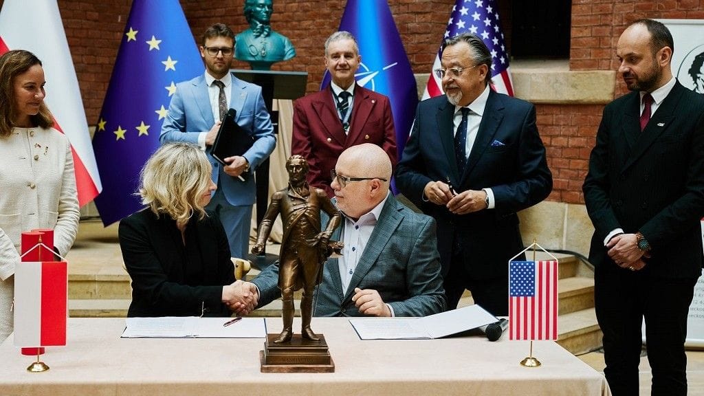 Strengthening Defense Collaboration: Polish-US Partnership in Technology