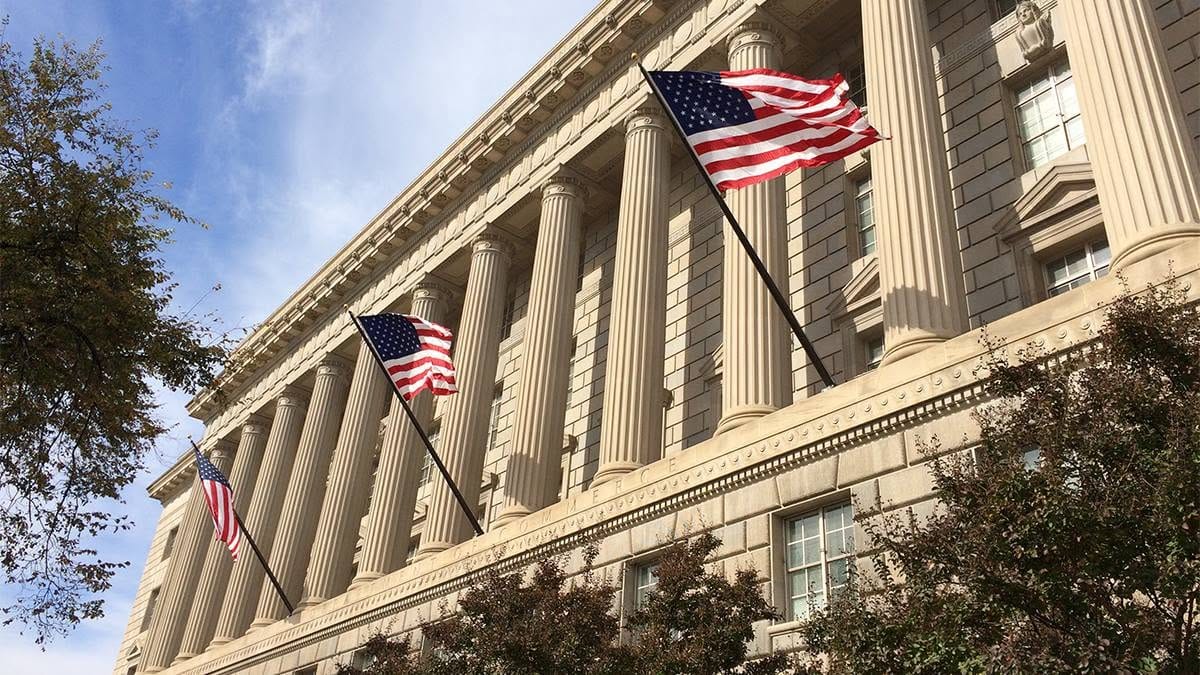US Enacts Export Controls on Anthropic's AI to Mitigate Military Risks