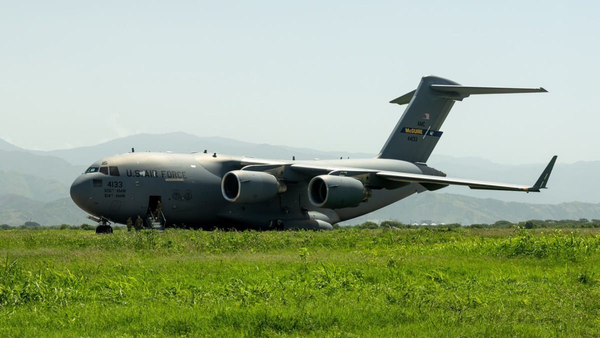 U.S. Military Mobilizes C-17 Cargo Jets for Venezuela Earthquake Relief