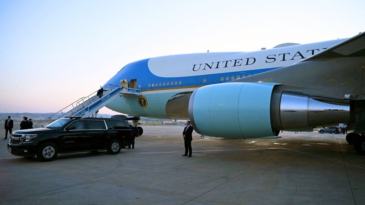 President Trump Replaces New Air Force One with Older Model for British Visit