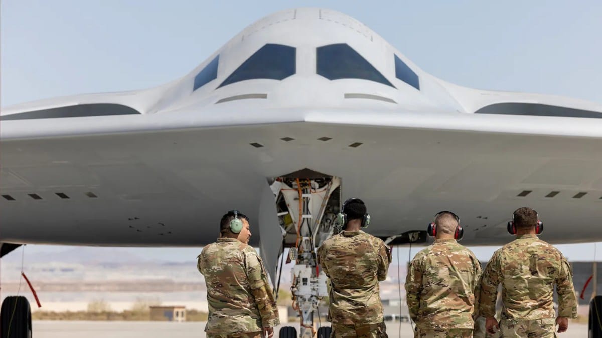 USAF Confirms B-21 Raider Crew Requirements Ahead of Fielding