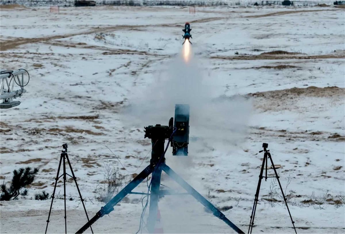 UK Takes Lead in NATO with Drone Swarm Defense Contracts