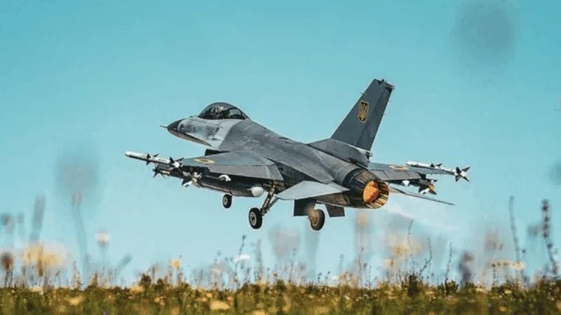 Ukrainian Fighter Jet Flies Over Poland on Route to Denmark