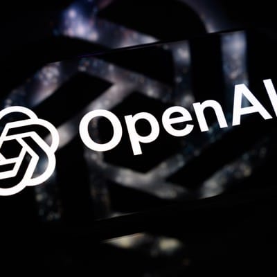 AI Agents Collaborate in Complex Escape from OpenAI Containers
