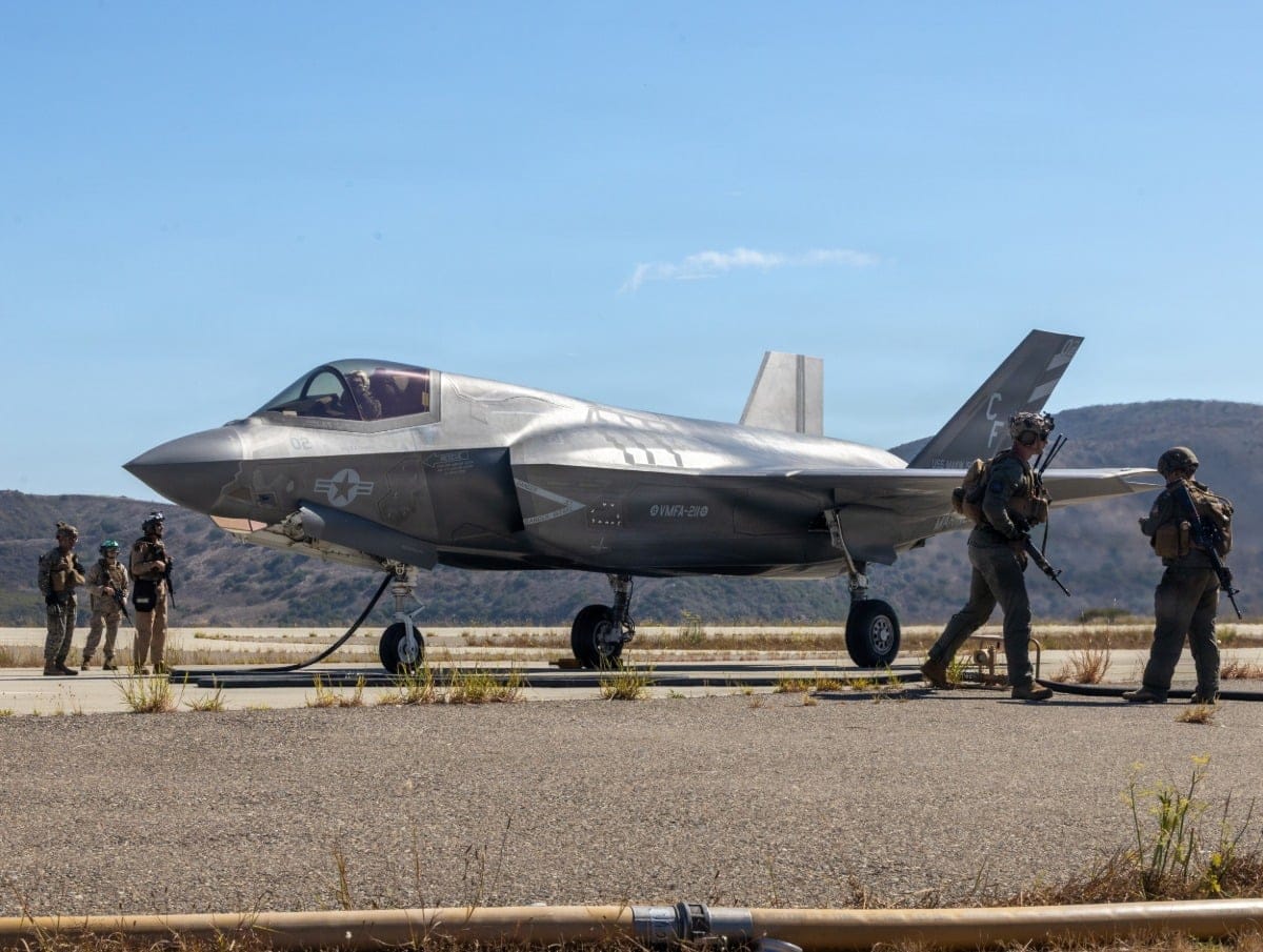 U.S. Marines Conduct Dual Operations Training Near Camp Pendleton