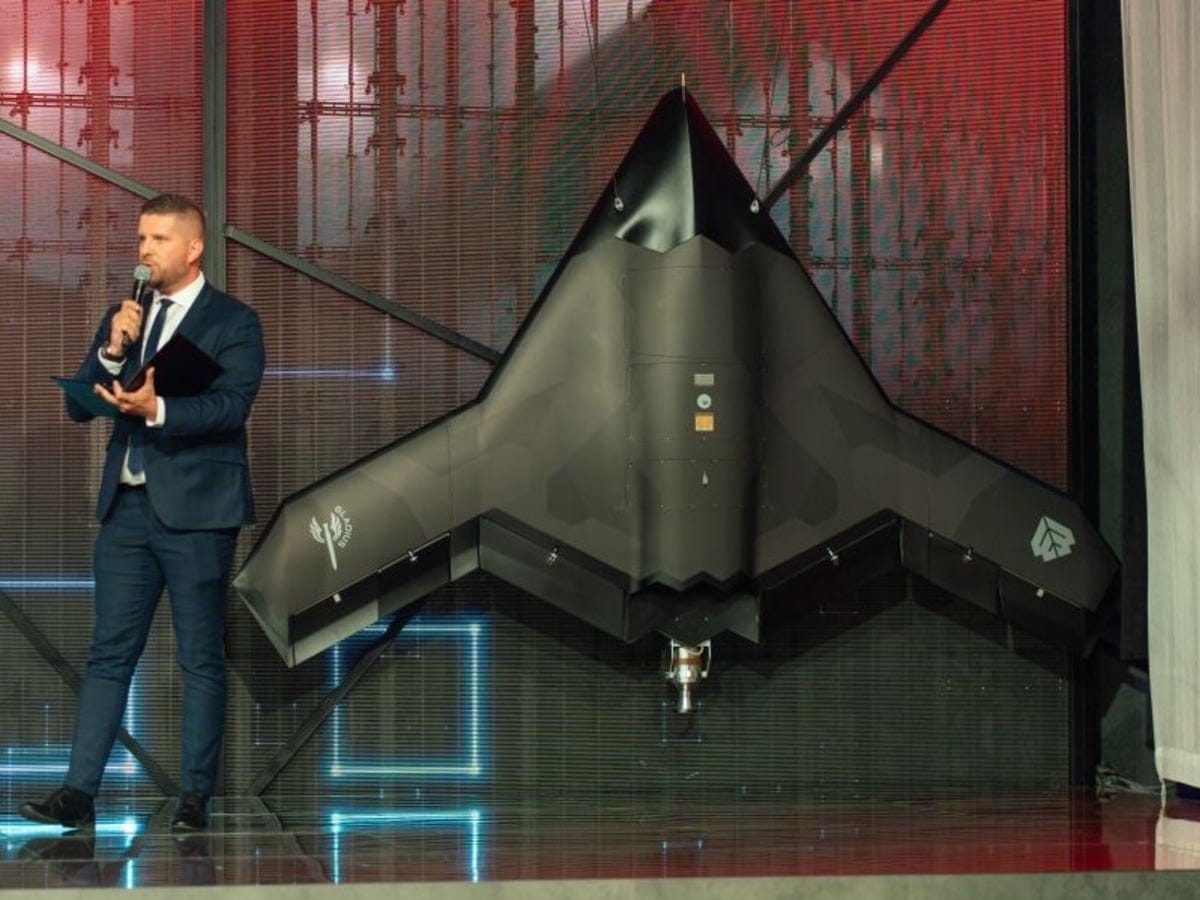 Poland Introduces New Loitering Munitions with Gladius 2 and TASACK