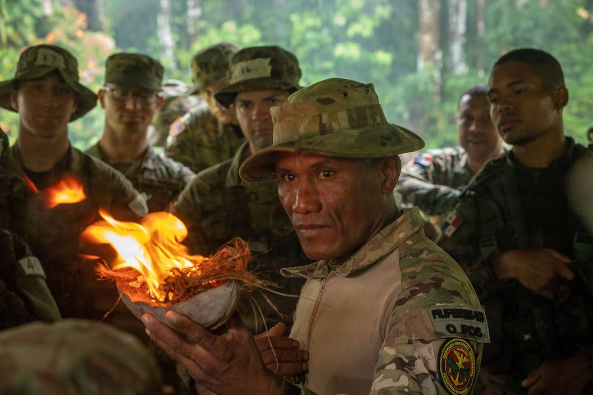 U.S. Army Collaborates with Panamanian Forces for Jungle Training