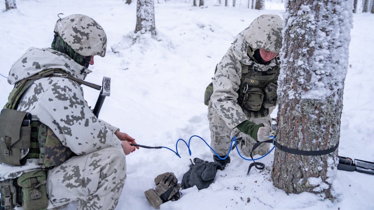 Finland to Produce One Million Anti-Personnel Mines Amidst Russian Military Threats