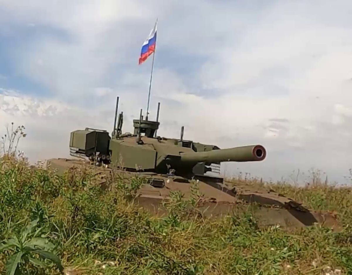 Russia’s Shturm Robotic Tank Fails During Tsentr-2026 Exercise