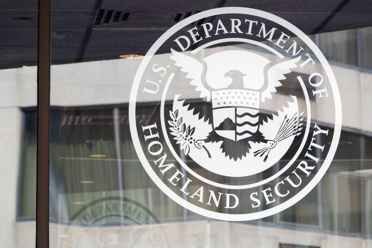 DHS Contractor Attempts to Shut Down Icepick Database of Employee Breaches
