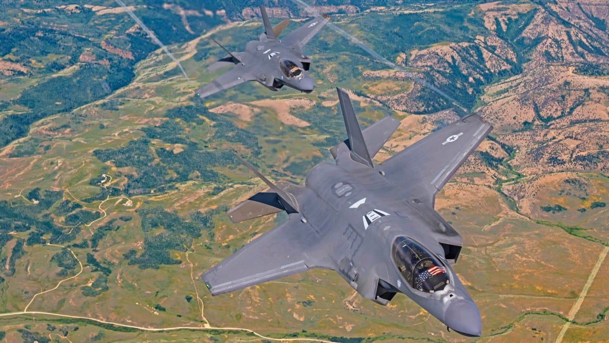 U.S. Pushes F-35 as Portugal Considers F-16 Replacement