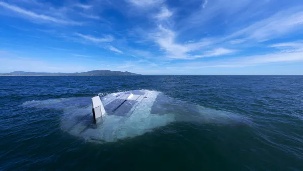 CNO Presents Vision for Unmanned Systems in Navy's Enhanced 'Hedge Strategy'