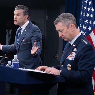 US Naval Operations Counter Iranian Threats in Strategic Waterways