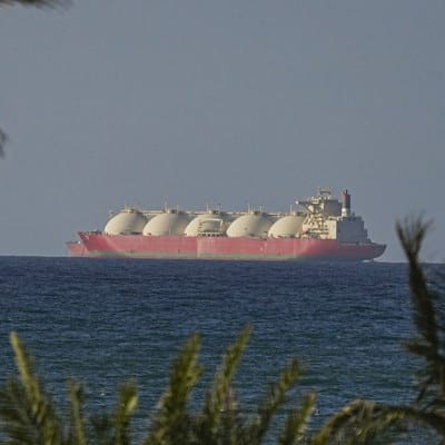 Reopening the Strait of Hormuz: Diplomatic and Military Imperatives