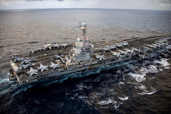 US Aircraft Carriers Mobilize in Central Command for First Time Since 2003