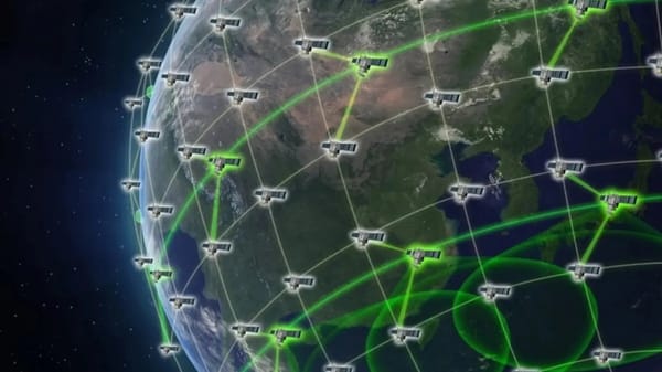 Pentagon Accelerates Satellite Aircraft Tracking Program With New SpaceX Agreement