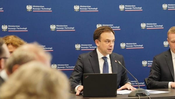 Poland Explores Defence Funding Partnerships with Baltic States