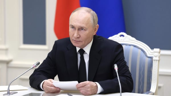 Russian Airports Shut Down Amid Escalating Ukrainian Drone Attacks