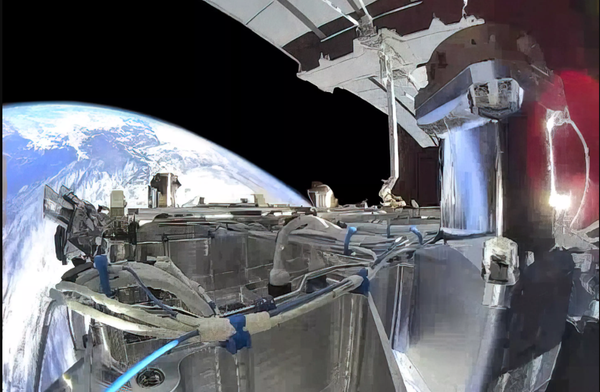 Space Force Secures $2.29B Agreement with SpaceX for SATCOM Network Expansion