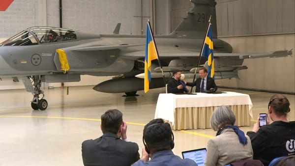 Sweden's Gripen Fighters and Ukraine's Air Defense Strategy