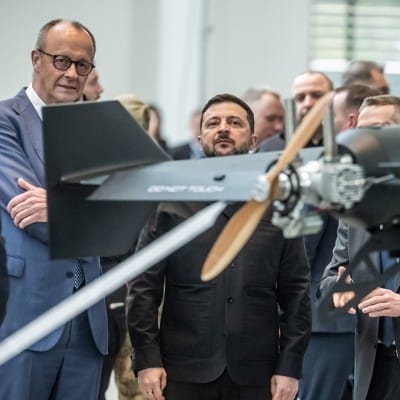 Ukraine's Strategic Shift: Winning with Uncrewed Systems
