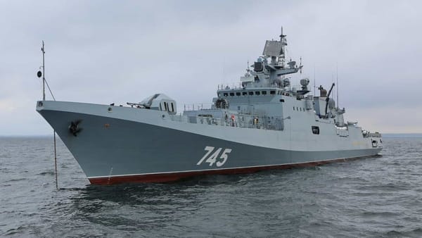 Russian Warship Fires Warning Shots Near UK Yacht in English Channel