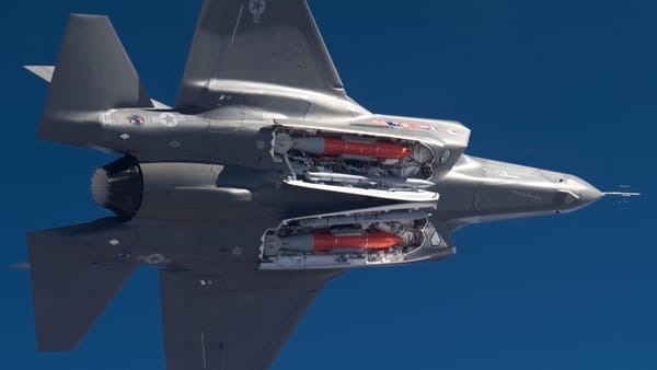 US Considers Nuclear-Capable Bomber Deployment in NATO's Eastern Flank