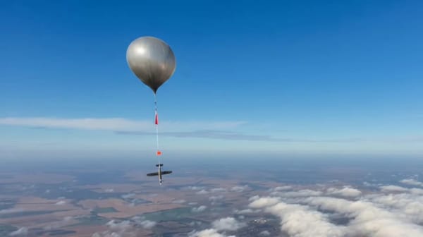 Ukraine’s Innovative Use of Balloons in Warfare: A New Threat to Russian Defense