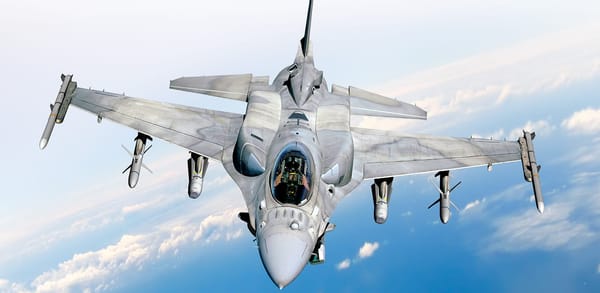 Raytheon Secures $1.1B AIM-9X Missile Production Contract for US Navy