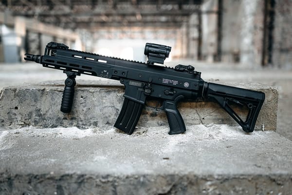 FN Arka®: A Blend of SCAR Reliability and AR-15 Ergonomics