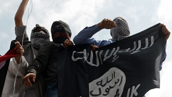 Lebanon Detains Syrian Islamic State Commander Amid Ongoing Investigations