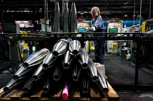 U.S. Army Faces Challenges in 155-mm Howitzer Shell Production