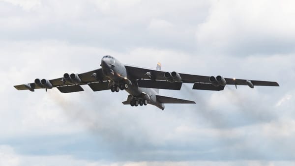 B-52 Stratofortress Bombers Depart England Amid Ongoing U.S.-Iran Tensions