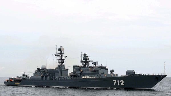 Russian Naval Provocation Near Plymouth Marks New UK Leadership