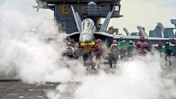 President Trump Advocates Returning to Steam Catapults for Aircraft Carriers